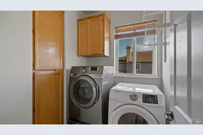 1923 Lansdowne Way, Petaluma, CA 94954 - Photo 41