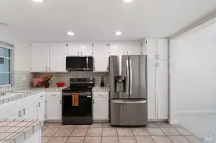 311 Stinson St, Vallejo, CA 94591 - Photo 13