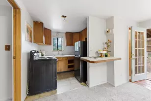 9489 Rio Vista Rd, Forestville, CA 95436 - Photo 15