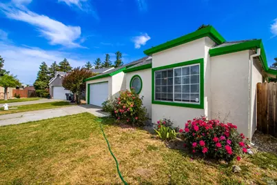 1926 Blossom Court, Fairfield, CA 94533 - Photo 3