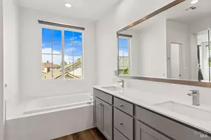 2751 Bella Cir, Santa Rosa, CA 95407 - Photo 11