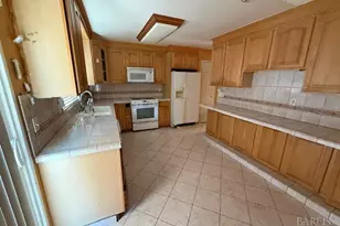 160 Radcliffe Dr, Vallejo, CA 94589 - Photo 3