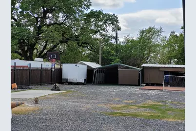 2293 W Hearn Avenue, Santa Rosa, CA 95407 - Photo 5