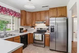 1539 Wellesley Ct, Santa Rosa, CA 95401 - Photo 13