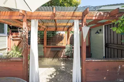 132 Lincoln Street, Santa Rosa, CA 95401 - Photo 43