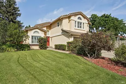 301 Portsmouth Avenue, Vacaville, CA 95687 - Photo 1