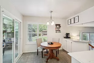 301 Portsmouth Ave, Vacaville, CA 95687 - Photo 9