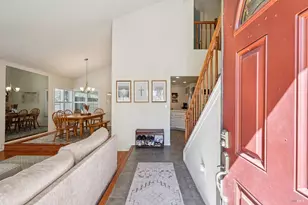 301 Portsmouth Ave, Vacaville, CA 95687 - Photo 3