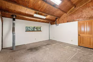 56481 Registered Guest Rd, Laytonville, CA 95454 - Photo 23