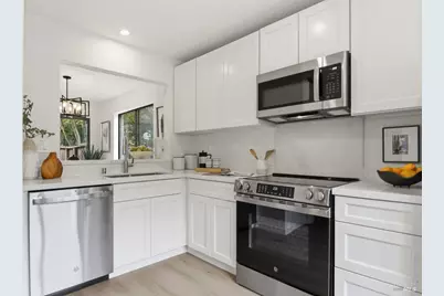 318 Sylvia Way, San Rafael, CA 94903 - Photo 9