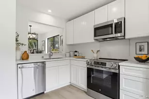 318 Sylvia Way, San Rafael, CA 94903 - Photo 9