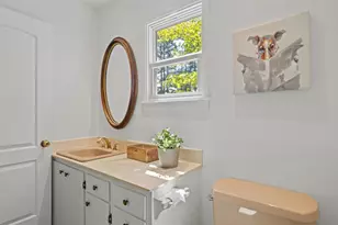 8099 Yule Tree Ln, Sebastopol, CA 95472 - Photo 37