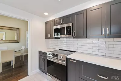 764 Barton Way, Benicia, CA 94510 - Photo 11