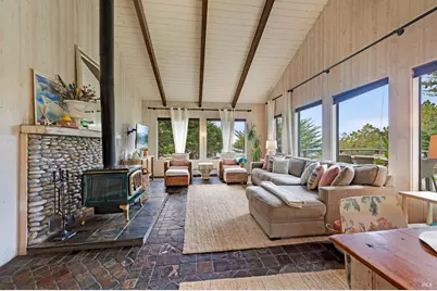 20850 Highway 1, Jenner, CA 95450 - Photo 13