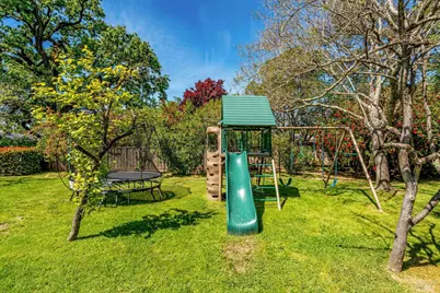 10 Oak Tree Drive, Santa Rosa, CA 95401 - Photo 53