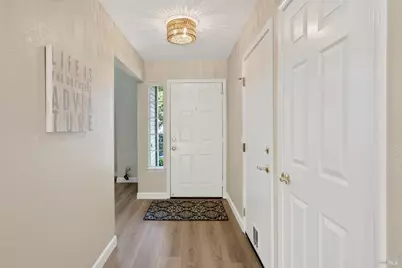 1612 Woodhue Avenue, Santa Rosa, CA 95403 - Photo 3