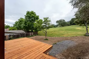 1091 Maple Ave, Ukiah, CA 95482 - Photo 3