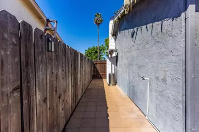 531 Colonial Circle, Vacaville, CA 95687 - Photo 49