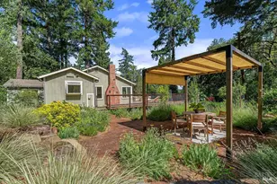 1870 N Fitch Mountain Rd, Healdsburg, CA 95448 - Photo 33