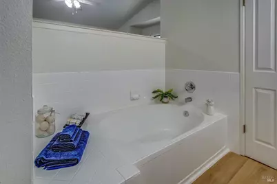 724 Ashford Court, Vacaville, CA 95687 - Photo 23