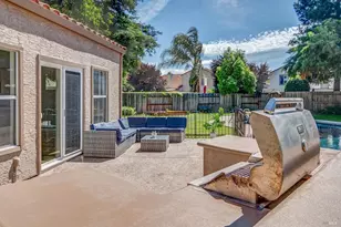 724 Ashford Ct, Vacaville, CA 95687 - Photo 37