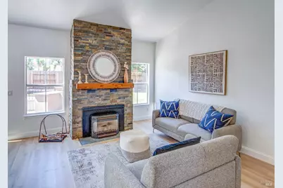 724 Ashford Court, Vacaville, CA 95687 - Photo 11