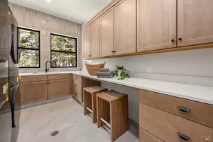 554 Shady Acres Ln, Santa Rosa, CA 95409 - Photo 41