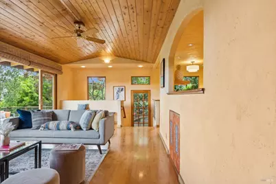 48 Foothill Road, San Anselmo, CA 94960 - Photo 13