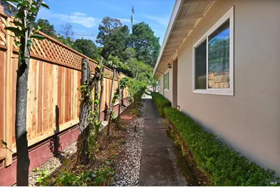 11 Chestnut Avenue, San Rafael, CA 94901 - Photo 3