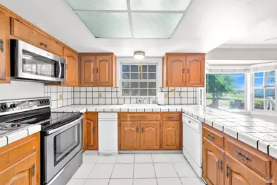 6726 Pleasants Valley Road, Vacaville, CA 95688 - Photo 15