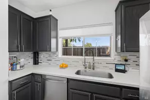 130 Manchester Dr, Fairfield, CA 94533 - Photo 11