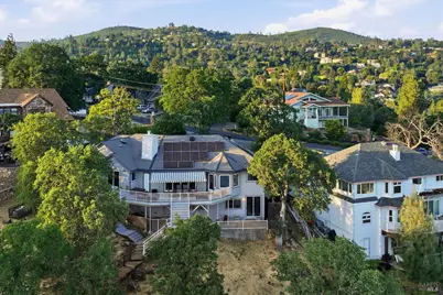 18387 N Shore Drive, Hidden Valley Lake, CA 95467 - Photo 5