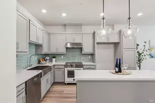 218 Verandah Ave, Novato, CA 94945 - Photo 1