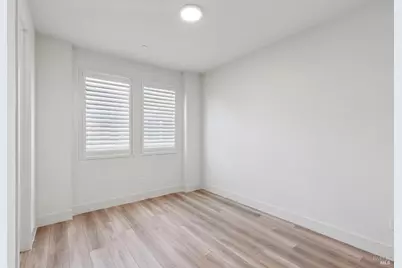 218 Verandah Avenue, Novato, CA 94945 - Photo 17