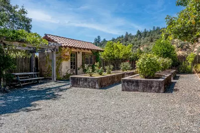 800 Boonville Road, Ukiah, CA 95482 - Photo 43