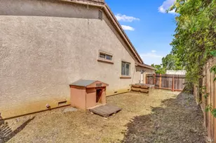 1500 Bella Vista Dr, Suisun City, CA 94585 - Photo 33