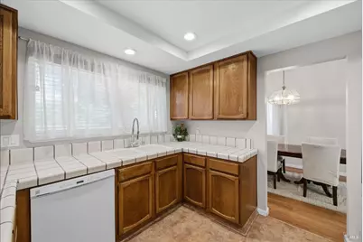 636 Tiburon Court, Vacaville, CA 95687 - Photo 13