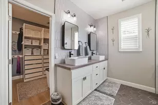 7750 Wildrose Way, Rohnert Park, CA 94928 - Photo 29