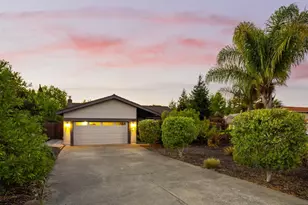 400 Smith Ct, Petaluma, CA 94952 - Photo 3