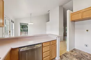 704 Bay St, Suisun City, CA 94585 - Photo 13