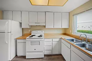 7103 Camino Colegio, Rohnert Park, CA 94928 - Photo 11