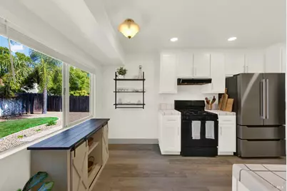 699 Shannon Drive, Vacaville, CA 95688 - Photo 33