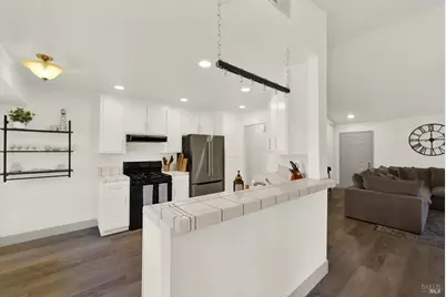 699 Shannon Drive, Vacaville, CA 95688 - Photo 31