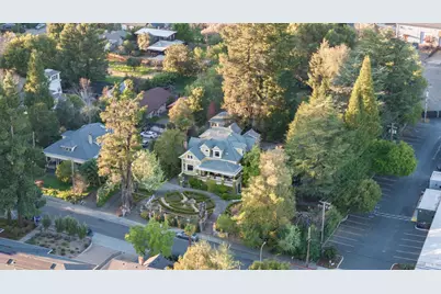 25 W Grant Street, Healdsburg, CA 95448 - Photo 1