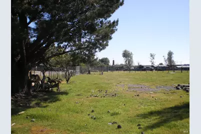 108 Millbrae Avenue, Rohnert Park, CA 94928 - Photo 11