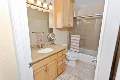 212 Foss Creek Circle #D, Healdsburg, CA 95448 - Photo 17