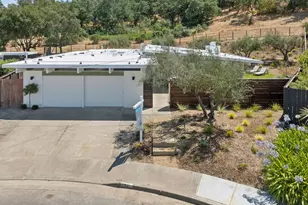 22 Anchorage Ct, San Rafael, CA 94903 - Photo 11