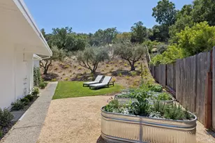 22 Anchorage Ct, San Rafael, CA 94903 - Photo 9