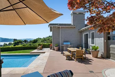 2 Round Hill Terrace, Tiburon, CA 94920 - Photo 17