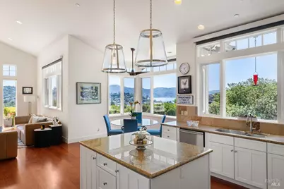2 Round Hill Terrace, Tiburon, CA 94920 - Photo 23